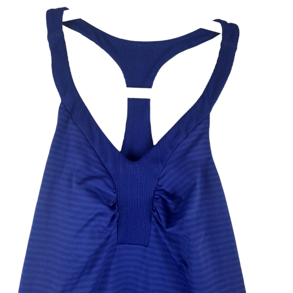 Under Armour Perfectly Seamless V-Neck Tank Stripe Racerback - Picture 4 of 7